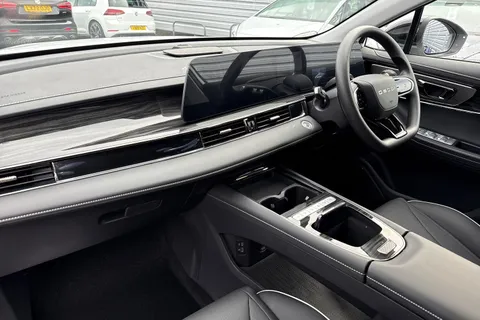 Omoda 5 1.6 TGDI Knight DCT Euro 6 (s/s) 5dr Thumbnail #8