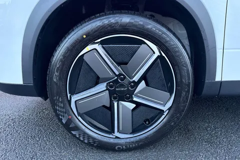 Jaecoo 7 1.5T SHS 18.3kWh Luxury SUV 5dr Petrol Plug-in Hybrid Auto Euro 6 (s/s) (204 ps) Thumbnail #23