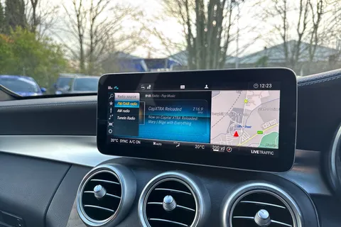 HX21ZBD Mercedes-Benz C Class 1.5 C200 MHEV AMG Line Night Edition (Premium Plus) G-Tronic+ Euro 6 (s/s) 5dr Thumbnail #39