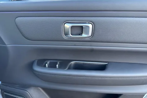 Jaecoo 7 1.5T SHS 18.3kWh Luxury SUV 5dr Petrol Plug-in Hybrid Auto Euro 6 (s/s) (204 ps) Thumbnail #17