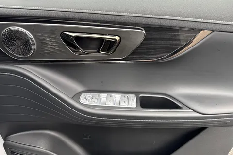 Omoda 5 1.6 TGDI Knight DCT Euro 6 (s/s) 5dr Thumbnail #17