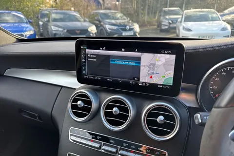 HX21ZBD Mercedes-Benz C Class 1.5 C200 MHEV AMG Line Night Edition (Premium Plus) G-Tronic+ Euro 6 (s/s) 5dr Thumbnail #42