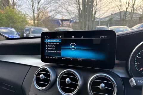 HX21ZBD Mercedes-Benz C Class 1.5 C200 MHEV AMG Line Night Edition (Premium Plus) G-Tronic+ Euro 6 (s/s) 5dr Thumbnail #43