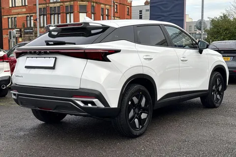 Omoda 5 1.6 TGDI Knight DCT Euro 6 (s/s) 5dr Thumbnail #34