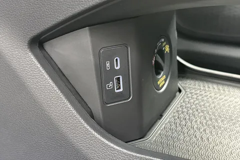 Omoda 5 1.6 TGDI Knight DCT Euro 6 (s/s) 5dr Thumbnail #35