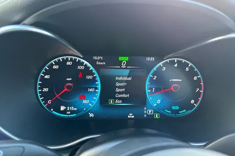 HX21ZBD Mercedes-Benz C Class 1.5 C200 MHEV AMG Line Night Edition (Premium Plus) G-Tronic+ Euro 6 (s/s) 5dr Thumbnail #46