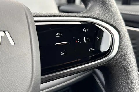 Omoda 5 1.6 TGDI Knight DCT Euro 6 (s/s) 5dr Thumbnail #38