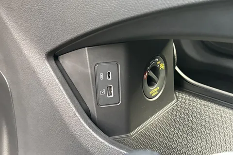 Omoda 5 1.6 TGDI Knight DCT Euro 6 (s/s) 5dr Thumbnail #35