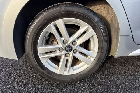 SK72KDX Toyota Corolla 1.8 VVT-h Icon CVT Euro 6 (s/s) 5dr Thumbnail #7