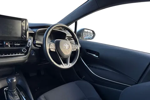 SK72KDX Toyota Corolla 1.8 VVT-h Icon CVT Euro 6 (s/s) 5dr Thumbnail #13