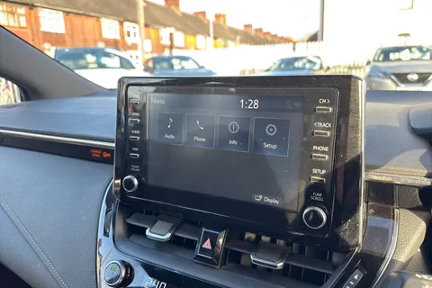 SK72KDX Toyota Corolla 1.8 VVT-h Icon CVT Euro 6 (s/s) 5dr Thumbnail #30