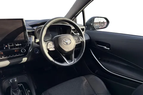 FP72WFN Toyota Corolla 1.8 VVT-h Design Touring Sports CVT Euro 6 (s/s) 5dr Thumbnail #14