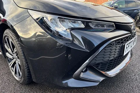 FP72WFN Toyota Corolla 1.8 VVT-h Design Touring Sports CVT Euro 6 (s/s) 5dr Thumbnail #18