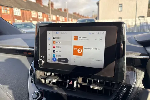 FP72WFN Toyota Corolla 1.8 VVT-h Design Touring Sports CVT Euro 6 (s/s) 5dr Thumbnail #35