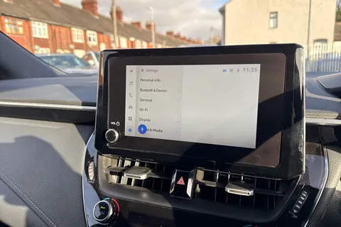 FP72WFN Toyota Corolla 1.8 VVT-h Design Touring Sports CVT Euro 6 (s/s) 5dr Thumbnail #39