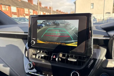 FP72WFN Toyota Corolla 1.8 VVT-h Design Touring Sports CVT Euro 6 (s/s) 5dr Thumbnail #40