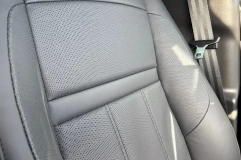 KW74AET Land Rover Range Rover Evoque 2.0 D200 Dynamic HSE 5dr Thumbnail #48