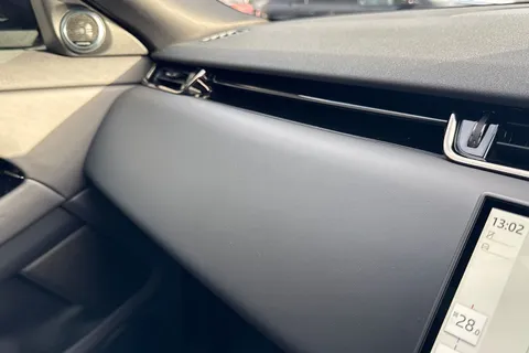 KW74AET Land Rover Range Rover Evoque 2.0 D200 Dynamic HSE 5dr Thumbnail #49