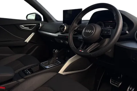 DK25XKD Audi Q2 S line 35 TFSI  150 PS S tronic Thumbnail #14