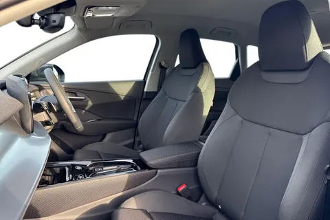  Audi Q3 1.5 TFSI Sport SUV 5dr Petrol S Tronic Euro 6 (s/s) (150 ps) Thumbnail #10