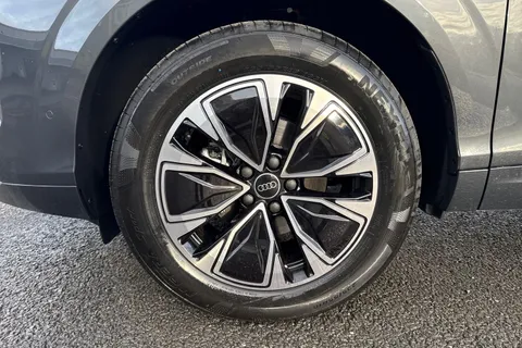  Audi Q3 1.5 TFSI Sport SUV 5dr Petrol S Tronic Euro 6 (s/s) (150 ps) Thumbnail #23