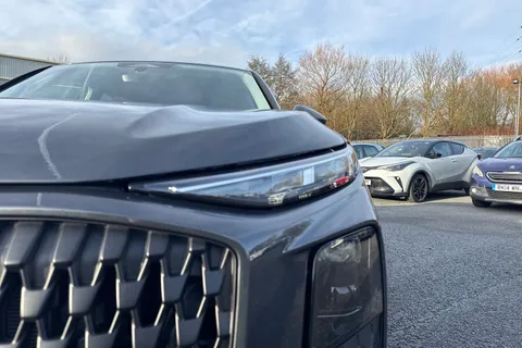  Audi Q3 1.5 TFSI Sport SUV 5dr Petrol S Tronic Euro 6 (s/s) (150 ps) Thumbnail #24