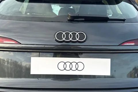  Audi Q3 1.5 TFSI Sport SUV 5dr Petrol S Tronic Euro 6 (s/s) (150 ps) Thumbnail #30