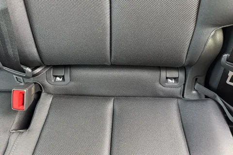  Audi Q3 1.5 TFSI Sport SUV 5dr Petrol S Tronic Euro 6 (s/s) (150 ps) Thumbnail #35