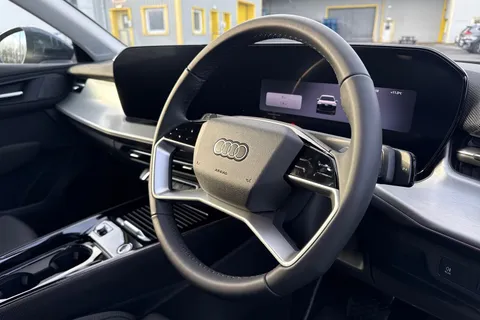  Audi Q3 1.5 TFSI Sport SUV 5dr Petrol S Tronic Euro 6 (s/s) (150 ps) Thumbnail #39