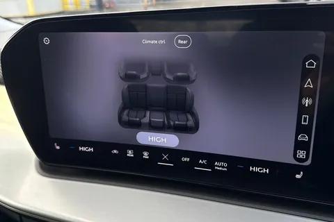  Audi Q3 1.5 TFSI Sport SUV 5dr Petrol S Tronic Euro 6 (s/s) (150 ps) Thumbnail #53