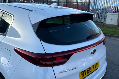RV68XTF Kia Sportage 1.6 GDi 1 Euro 6 (s/s) 5dr Thumbnail #9