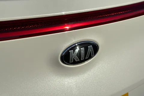 RV68XTF Kia Sportage 1.6 GDi 1 Euro 6 (s/s) 5dr Thumbnail #32