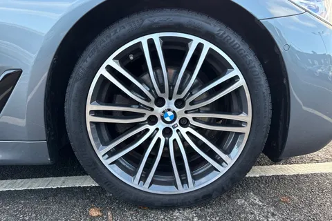 AF20XFB BMW 5 Series 2.0 520d MHT M Sport Touring Auto Euro 6 (s/s) 5dr Thumbnail #7