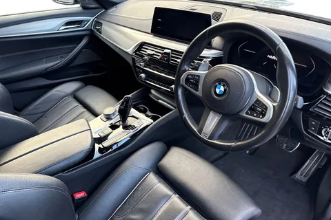 AF20XFB BMW 5 Series 2.0 520d MHT M Sport Touring Auto Euro 6 (s/s) 5dr Thumbnail #8