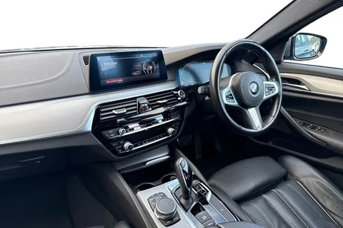 AF20XFB BMW 5 Series 2.0 520d MHT M Sport Touring Auto Euro 6 (s/s) 5dr Thumbnail #9