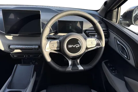 DS75UTT BYD Dolphin Surf 30kWh Active Auto 5dr Thumbnail #12