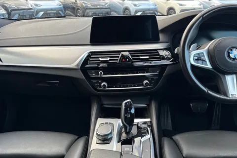 AF20XFB BMW 5 Series 2.0 520d MHT M Sport Touring Auto Euro 6 (s/s) 5dr Thumbnail #36