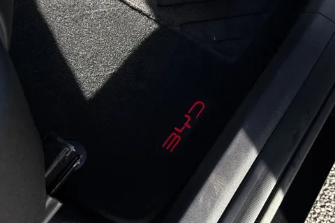 DS75UTT BYD Dolphin Surf 30kWh Active Auto 5dr Thumbnail #34