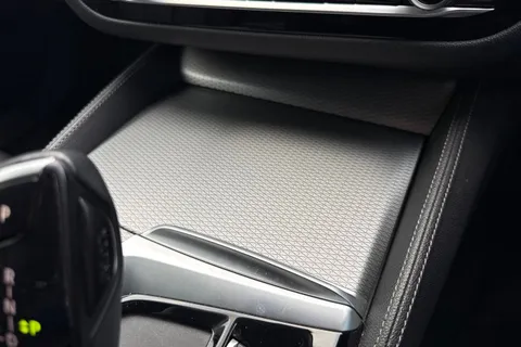 AF20XFB BMW 5 Series 2.0 520d MHT M Sport Touring Auto Euro 6 (s/s) 5dr Thumbnail #53