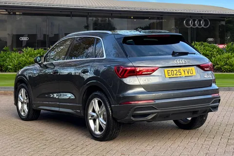 EO25YVU Audi Q3 S line 35 TFSI  150 PS 6-speed Thumbnail #3