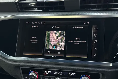 EO25YVU Audi Q3 S line 35 TFSI  150 PS 6-speed Thumbnail #32