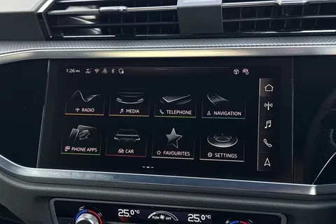 EO25YVU Audi Q3 S line 35 TFSI  150 PS 6-speed Thumbnail #33