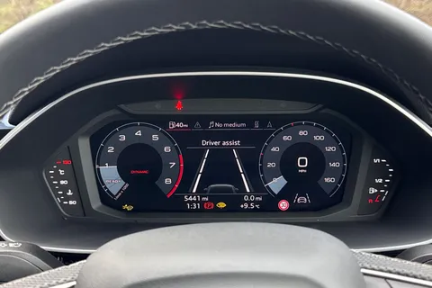 EO25YVU Audi Q3 S line 35 TFSI  150 PS 6-speed Thumbnail #38