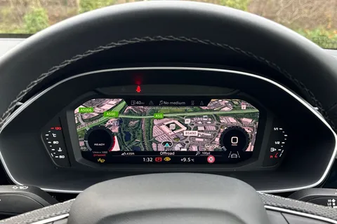 EO25YVU Audi Q3 S line 35 TFSI  150 PS 6-speed Thumbnail #39