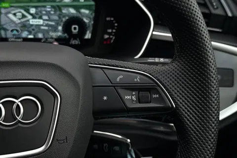 EO25YVU Audi Q3 S line 35 TFSI  150 PS 6-speed Thumbnail #40