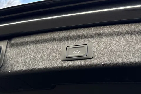 EO25YVU Audi Q3 S line 35 TFSI  150 PS 6-speed Thumbnail #45