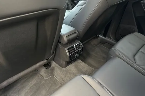 EO25YVU Audi Q3 S line 35 TFSI  150 PS 6-speed Thumbnail #47