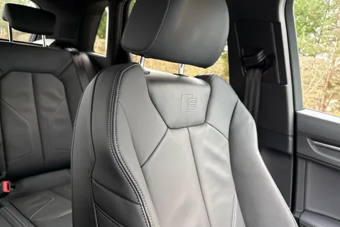 EO25YVU Audi Q3 S line 35 TFSI  150 PS 6-speed Thumbnail #55