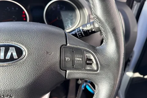 YA64ODT Kia Sportage 1.7 CRDi EcoDynamics 3 2WD Euro 5 (s/s) 5dr Thumbnail #52