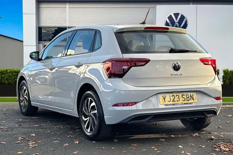 YJ23SBN Volkswagen Polo 1.0 Life 5dr | Automatic Lights | Wireless App-Connect Thumbnail #2